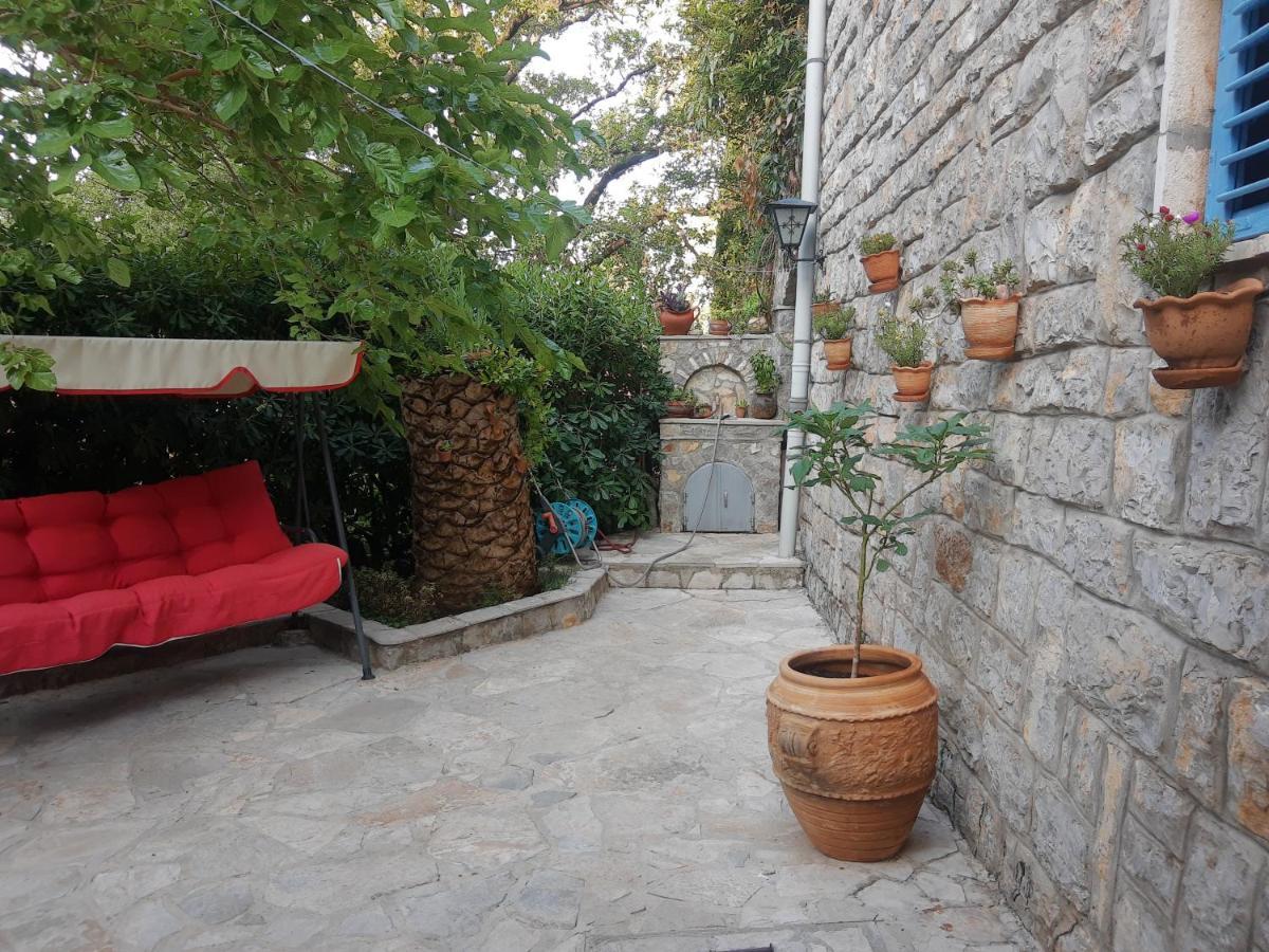 Sea-Side Old Stone Villa With A Private Garden Budva Bagian luar foto